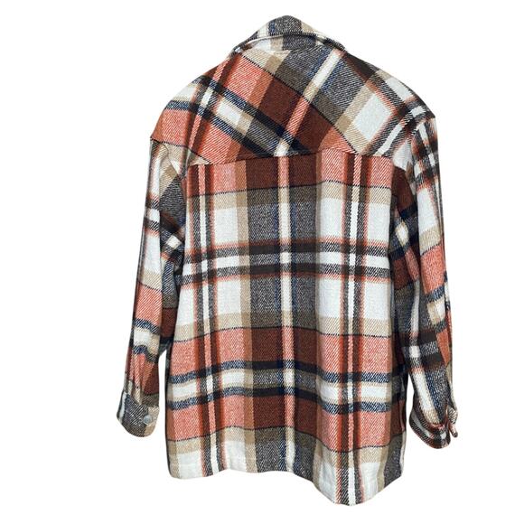 Cozy Flannel button up Jacket - Size S - Picture 2 of 8